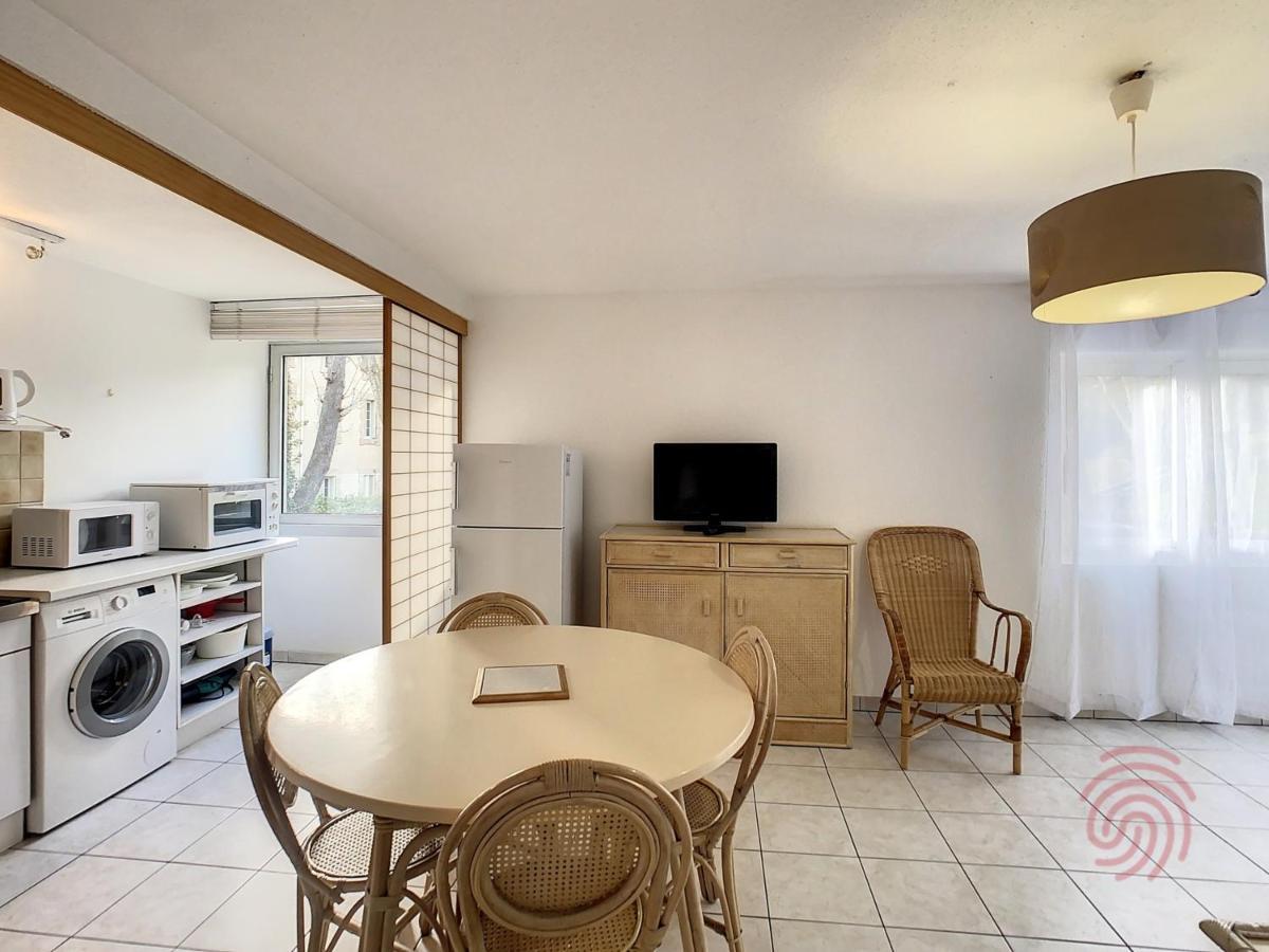 Appart F2 A Lamalou, Terrasse, Wifi, Animaux Acceptes, Proche Centre & Thermes - Fr-1-451-24 מראה חיצוני תמונה